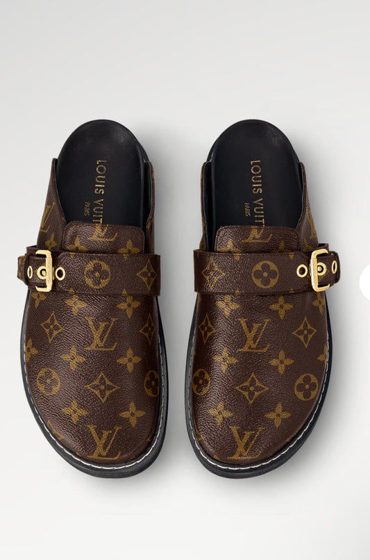 Claquette Mule Monogram Luxe